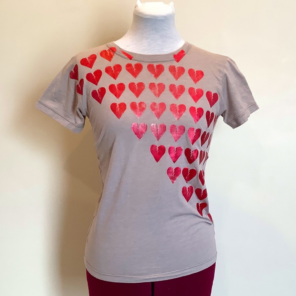 Vintage Urban Renewal foil heart tee